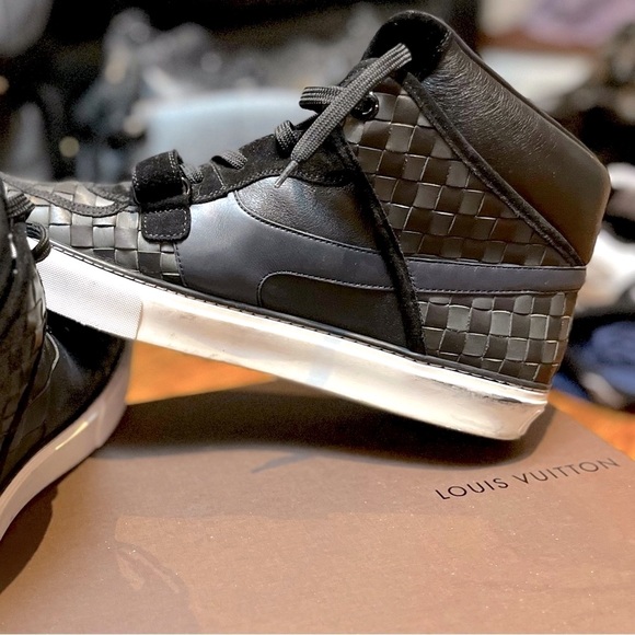 AUTHENTIC Louis Vuitton Leather Woven Tower Rare Preloved size 11 Men’s Trainers - Picture 1 of 9